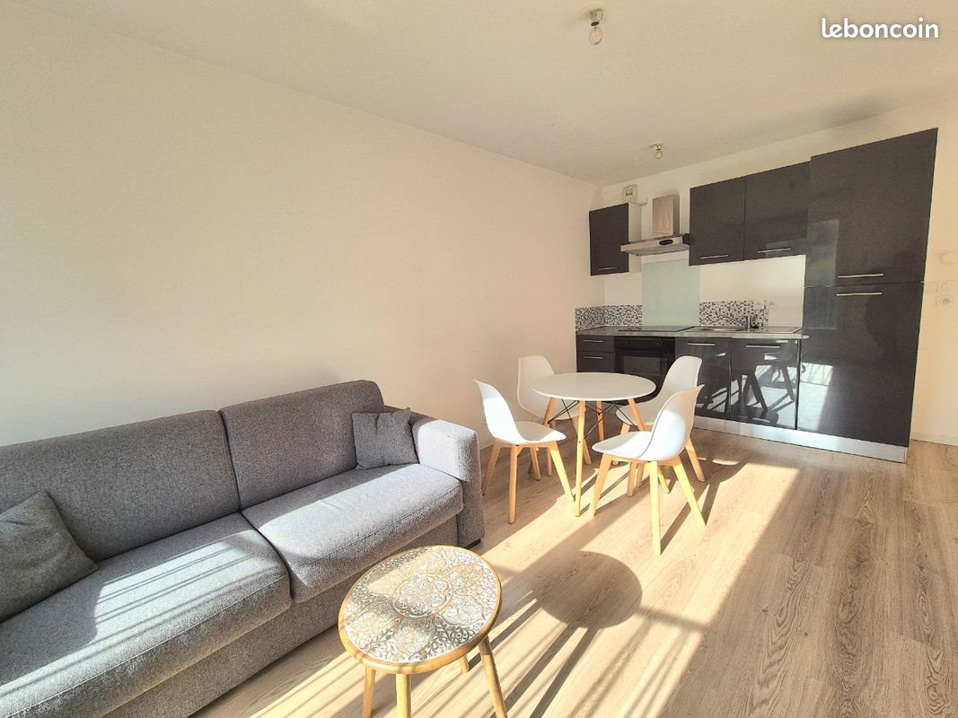 Appartement à louer, 33m², Romainville