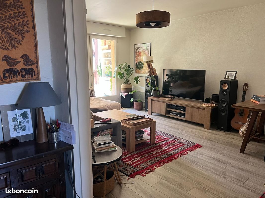 Appartement à louer, 70m², Tours