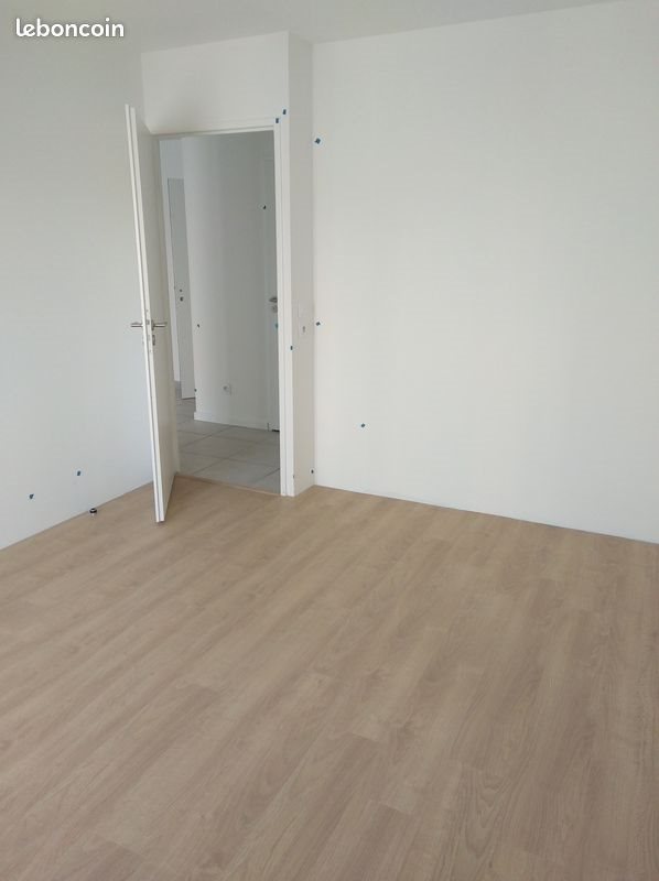 Appartement à louer, 44m², Vénissieux
