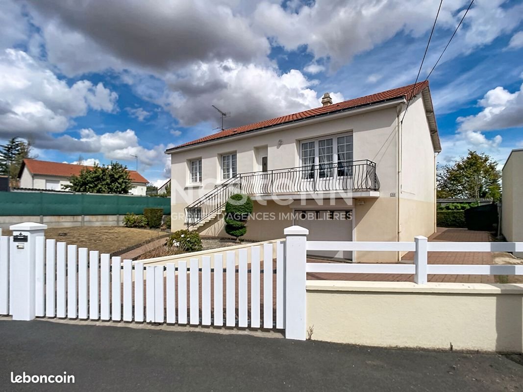 Maison à vendre, 110m², Jallais
