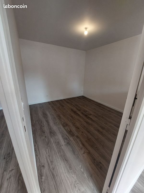 Appartement à louer, 39m², Thaon