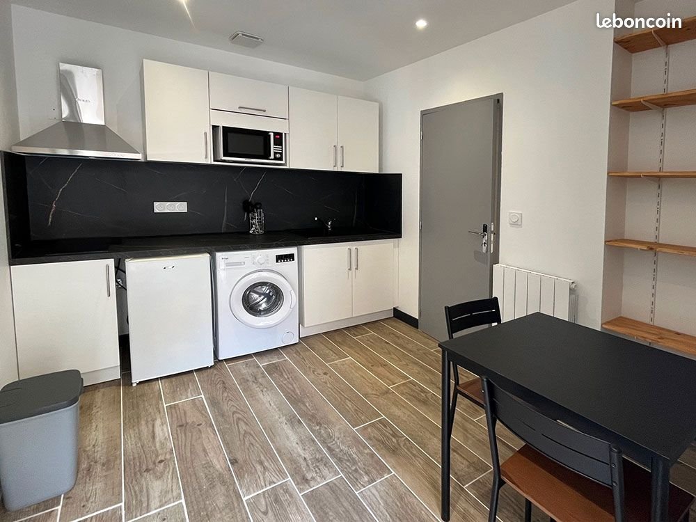Appartement à louer, 23m², Millau