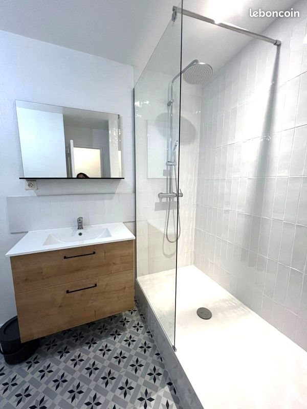 Appartement à louer, 51m², Toulon