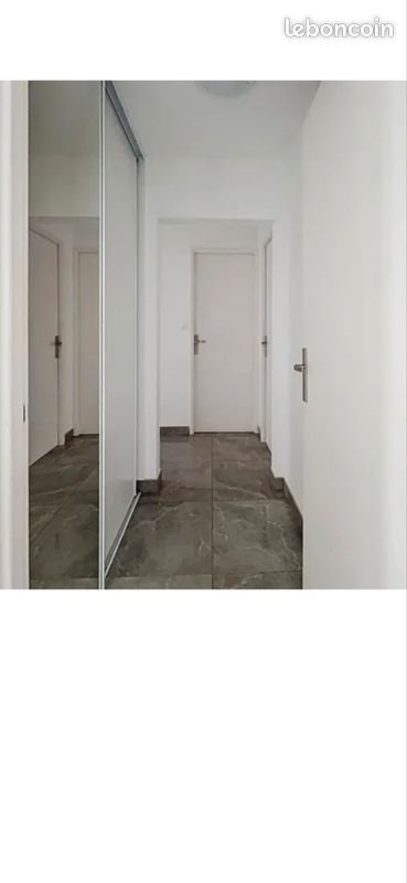 Appartement à vendre, 66m², Pont-Evêque