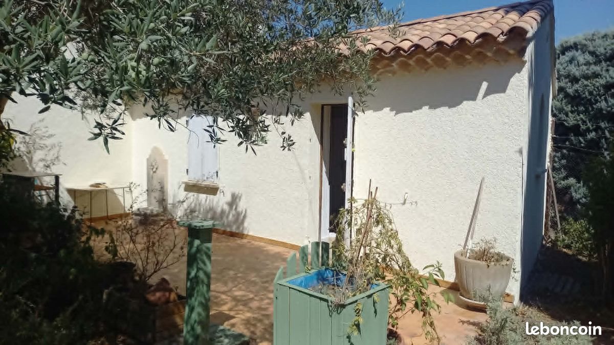 Appartement à louer, 24m², Le Puy-Sainte-Réparade
