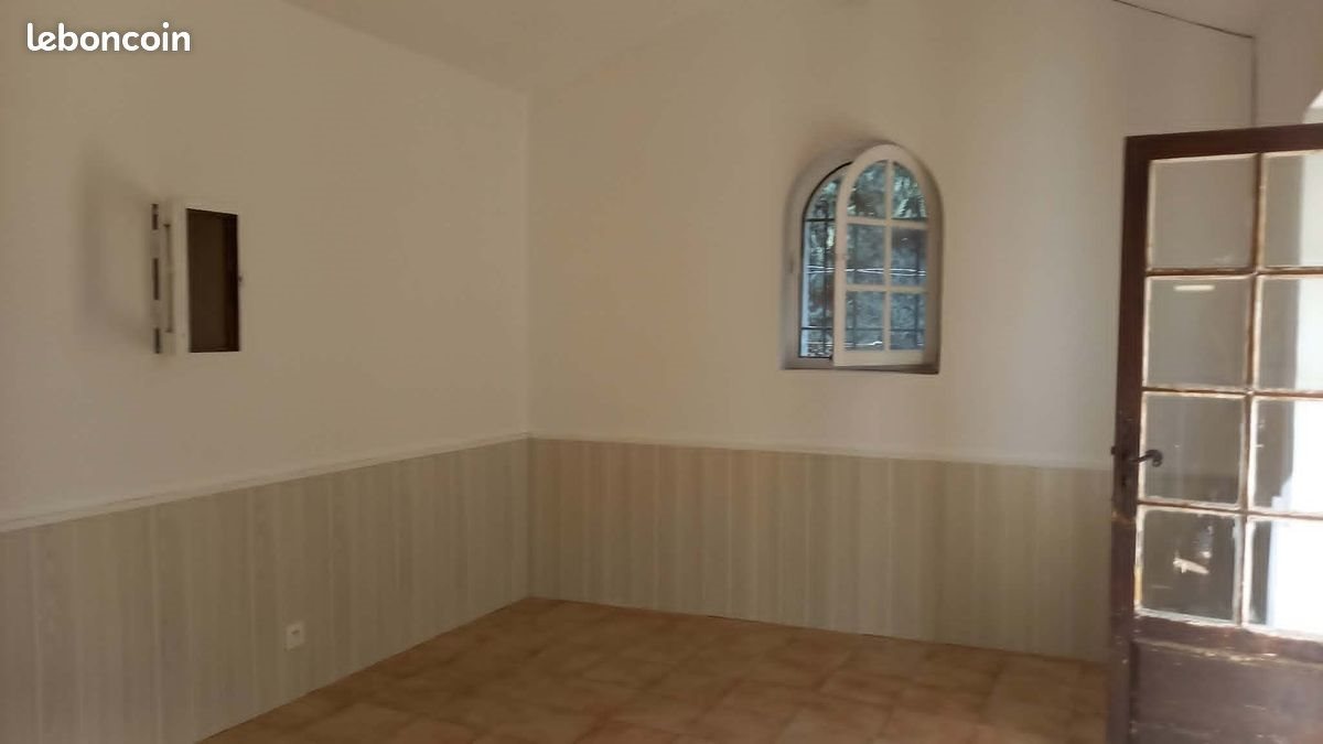 Appartement à louer, 24m², Le Puy-Sainte-Réparade
