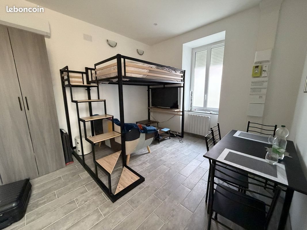 Appartement à louer, 29m², Montceau-les-Mines