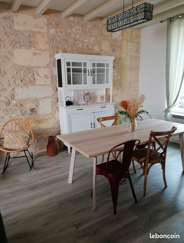 Maison à louer, 80m², Arveyres