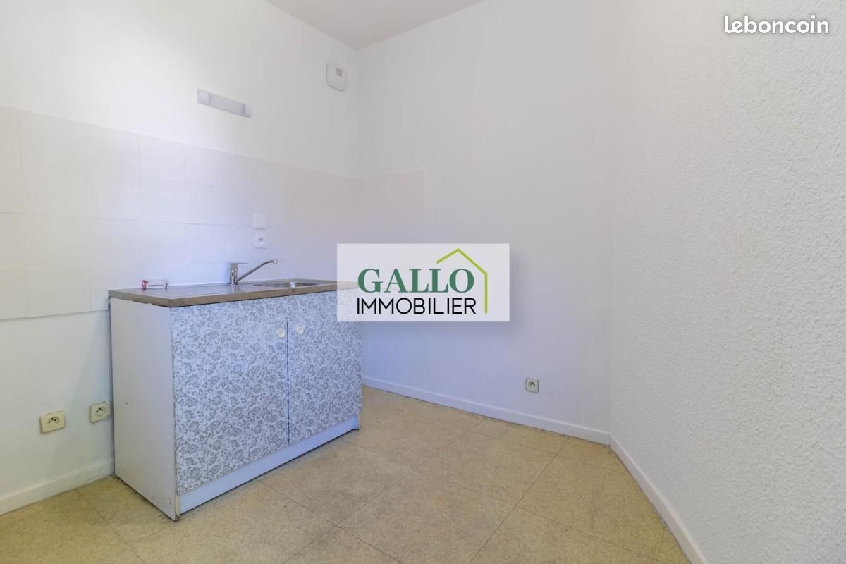 Appartement à louer, 33m², Villefontaine
