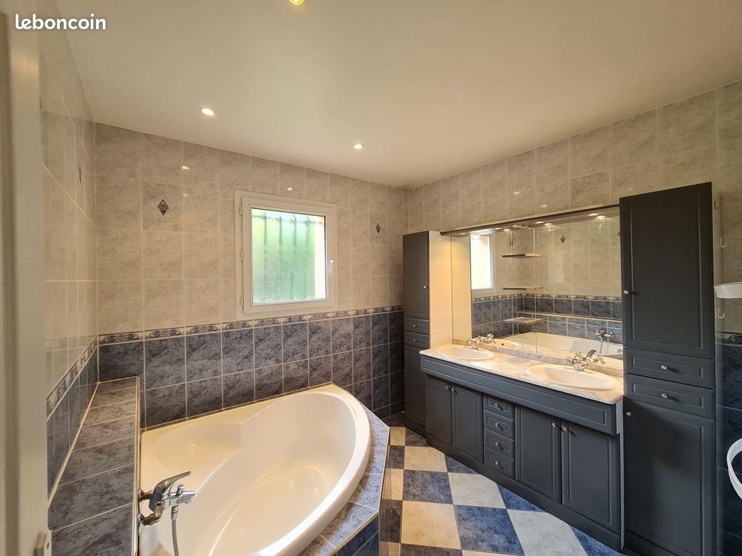 Maison à vendre, 98m², Reynès