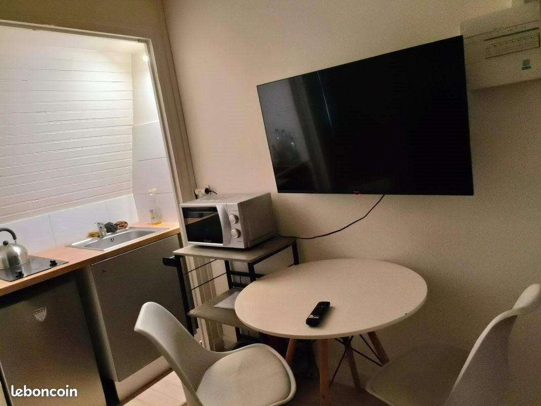 Appartement à louer, 25m², L'Haÿ-les-Roses