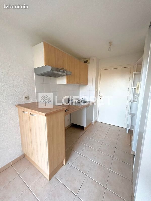 Appartement à louer, 21m², L'Isle-sur-la-Sorgue