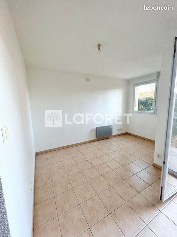 Appartement à louer, 21m², L'Isle-sur-la-Sorgue