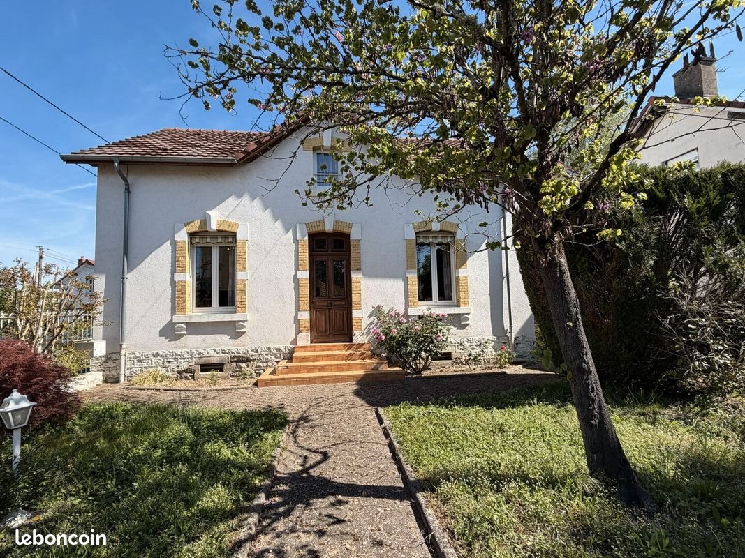 Maison à vendre, 116m², Montceau-les-Mines