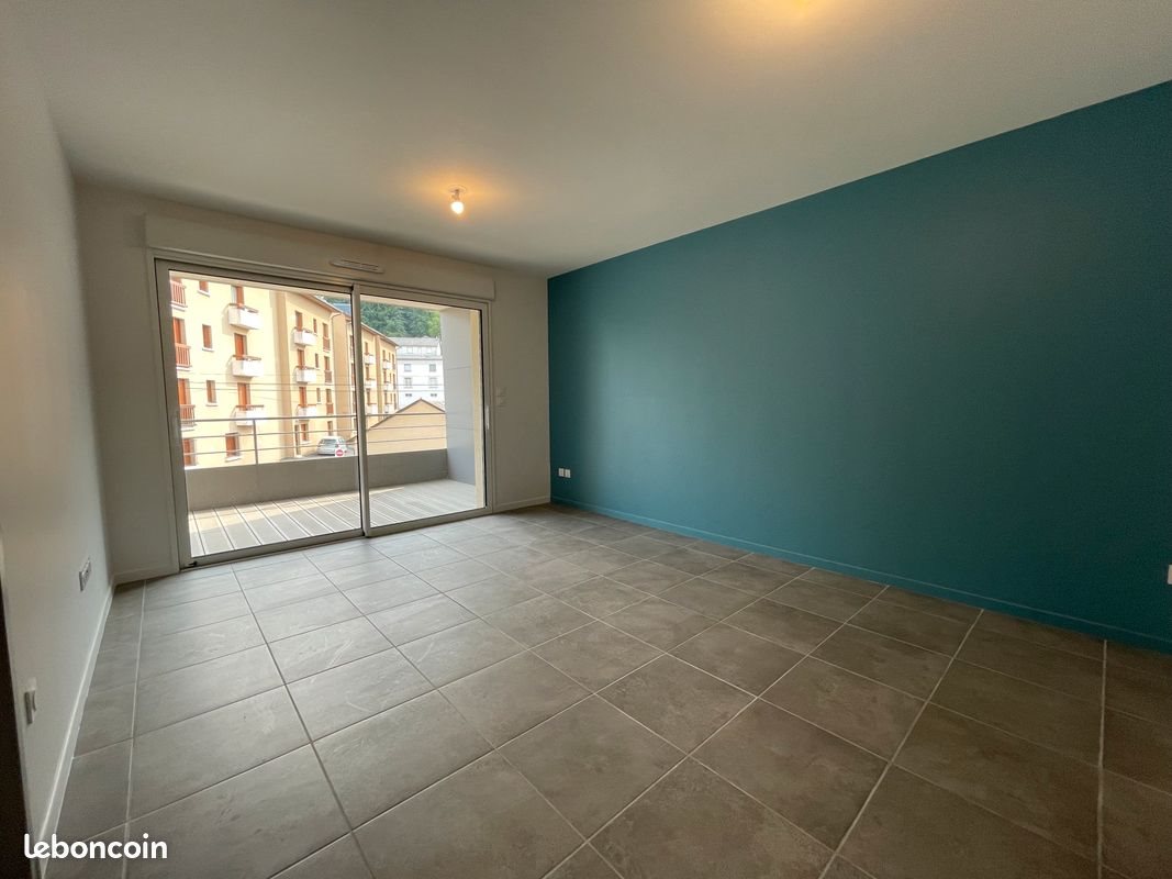 Appartement à louer, 42m², Espalion