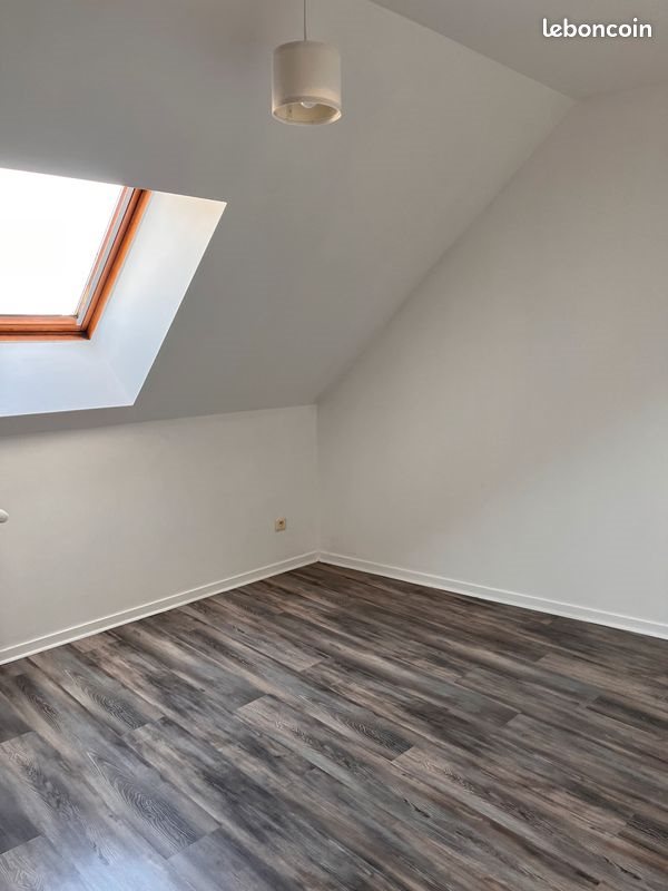 Appartement à louer, 85m², Charolles