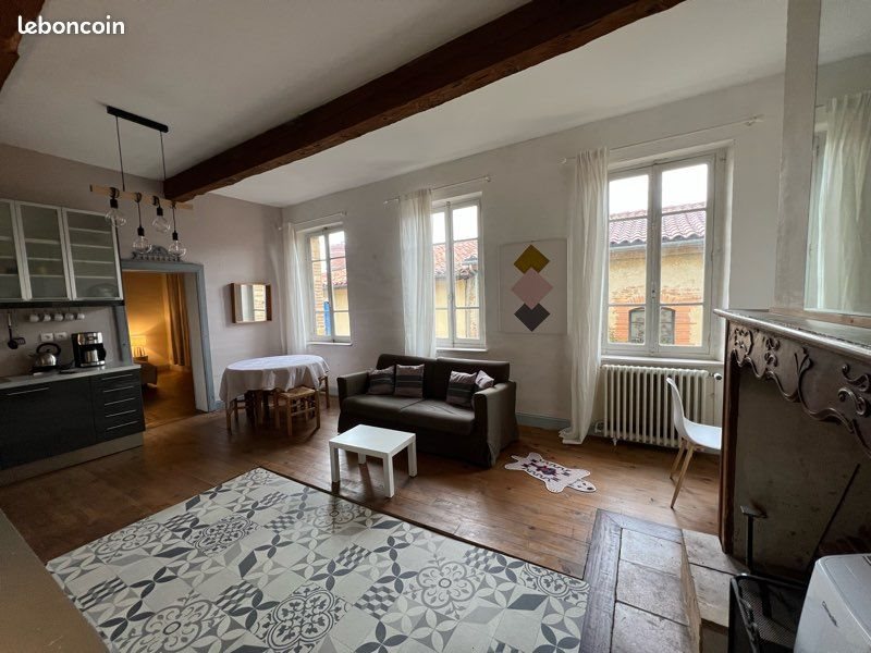 Appartement à louer, 72m², Lévignac