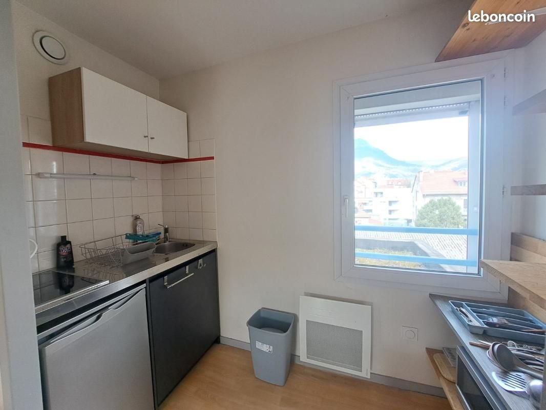 Appartement à louer, 29m², Grenoble
