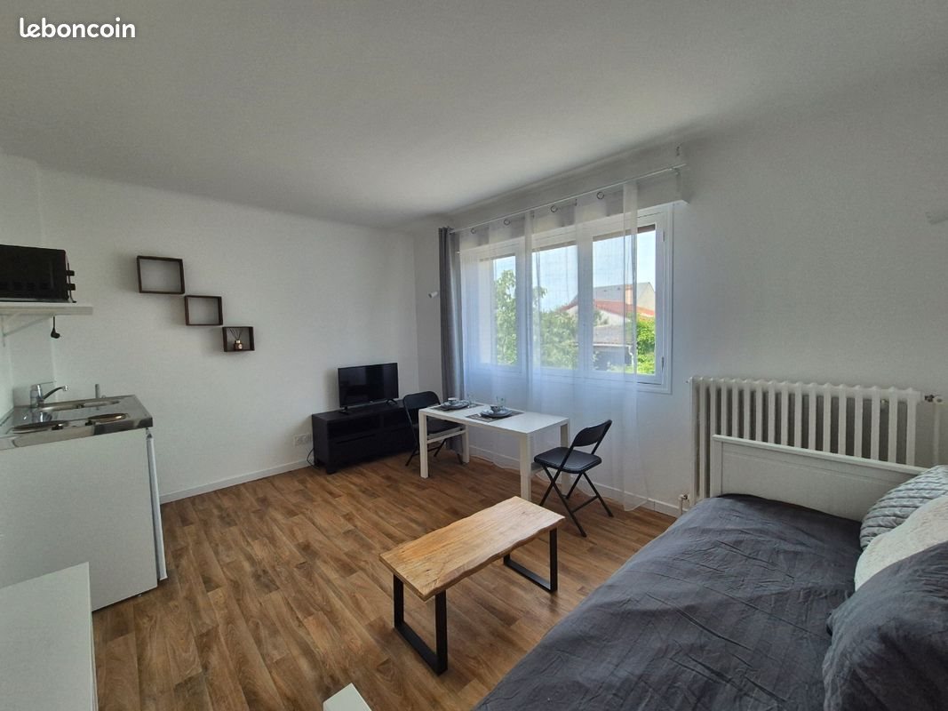 Appartement à louer, 17m², Champs-sur-Marne