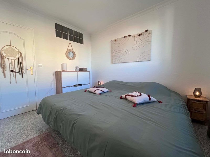 Appartement à louer, 61m², Antibes