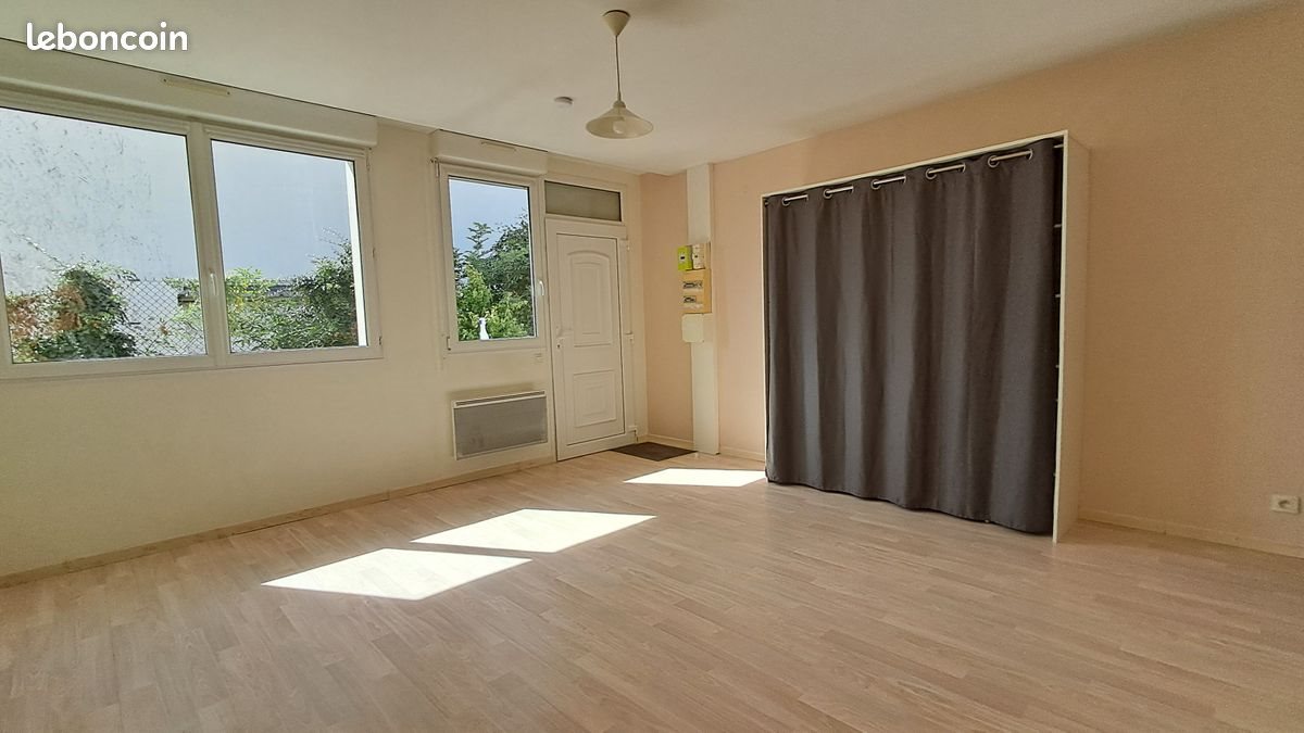 Appartement à louer, 29m², Reims