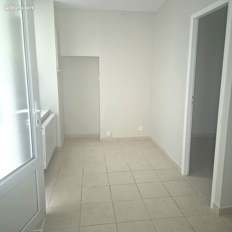 Appartement à louer, 19m², Louhans