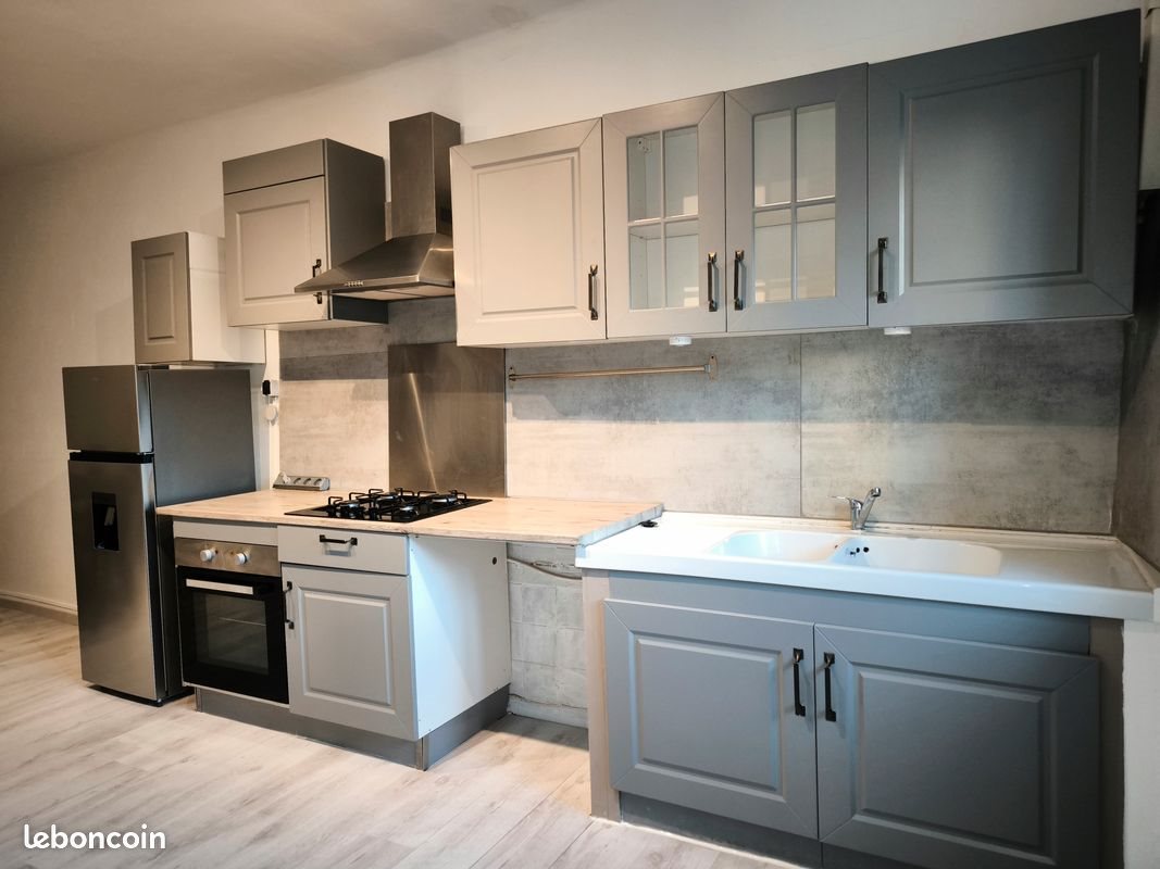 Maison à louer, 57m², Saint-Jean-de-Serres