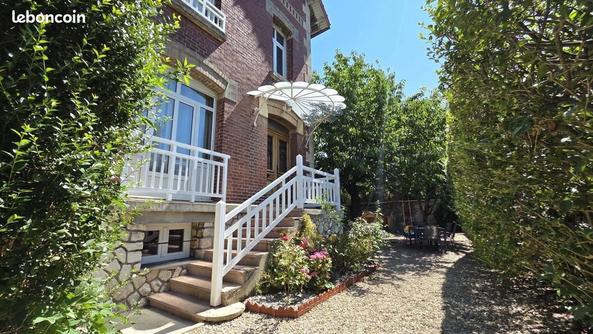 Maison à vendre, 142m², Hirson