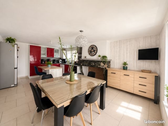 Appartement à vendre, 138m², Golbey