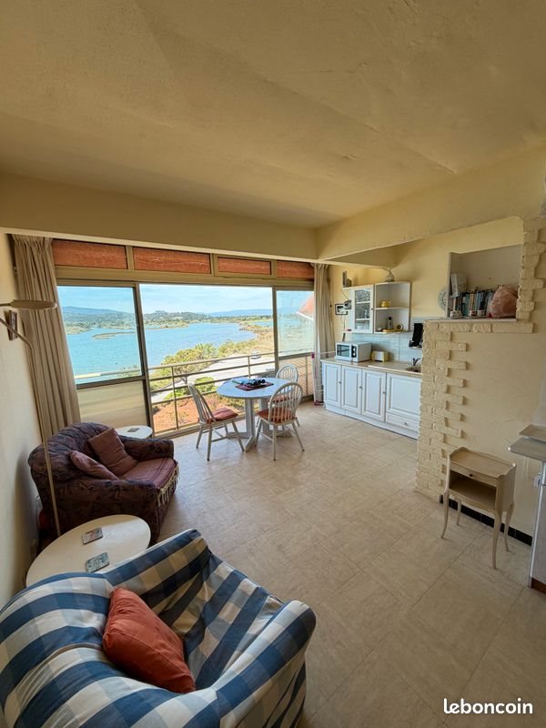 Appartement à vendre, 25m², Fréjus