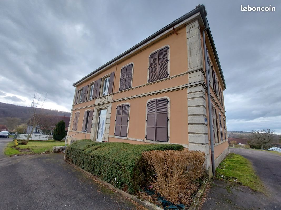 Appartement à louer, 93m², Réchésy
