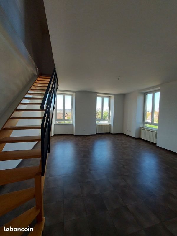 Appartement à louer, 93m², Réchésy