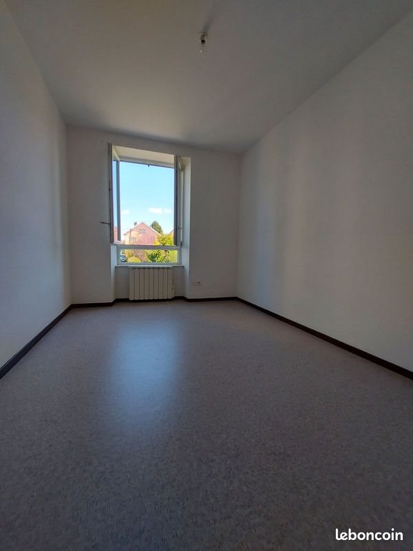 Appartement à louer, 93m², Réchésy
