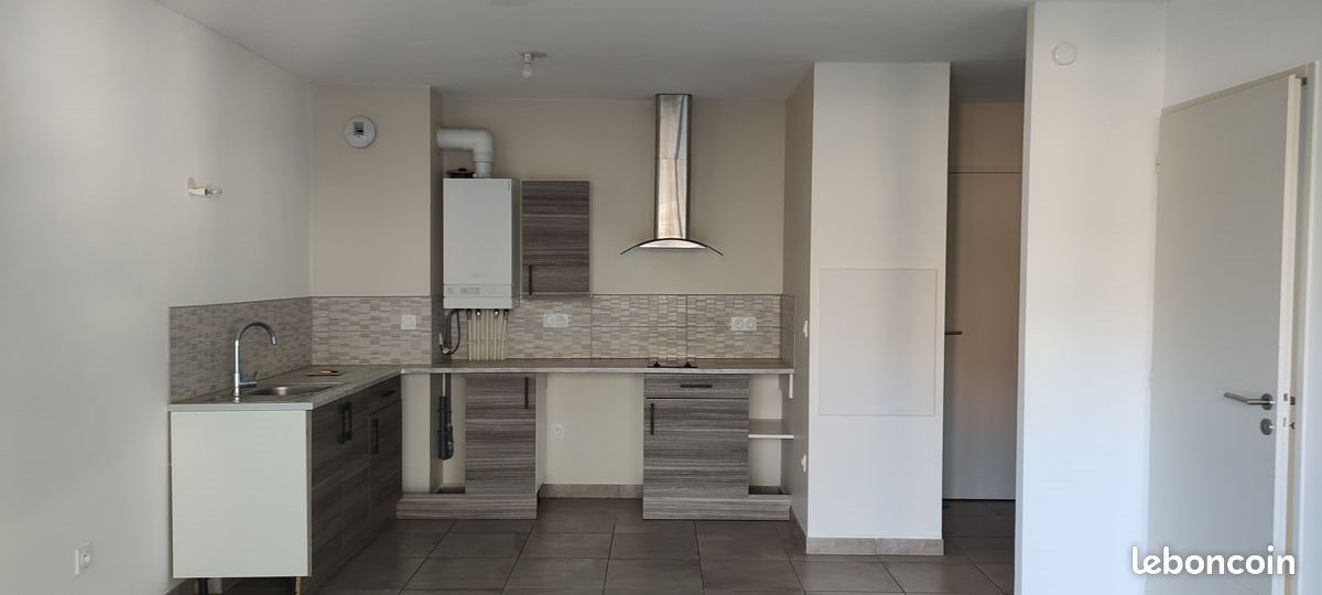 Appartement à louer, 42m², Pau