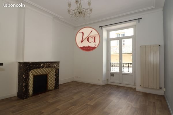 Appartement à louer, 44m², Vichy