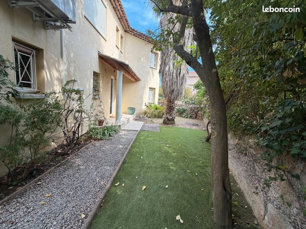 Maison à louer, 106m², Saint-Raphaël