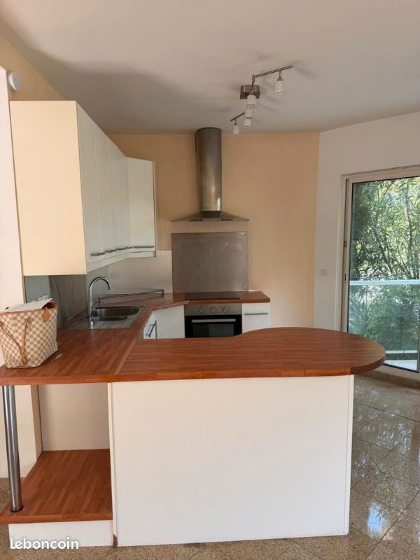 Maison à louer, 106m², Saint-Raphaël