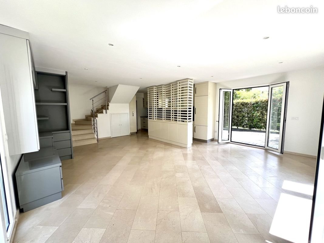 Maison à louer, 115m², Pessac