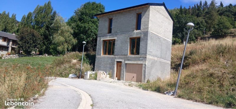 Maison à vendre, 95m², Egat