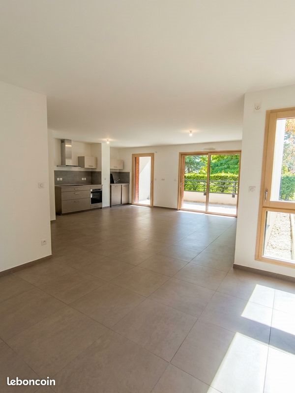 Appartement à louer, 110m², Besançon