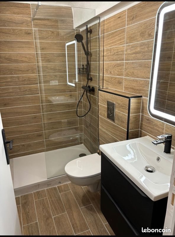 Appartement à louer, 20m², Vallauris