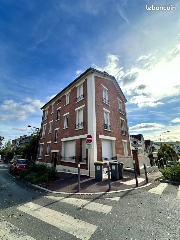 Appartement à louer, 32m², Chaville