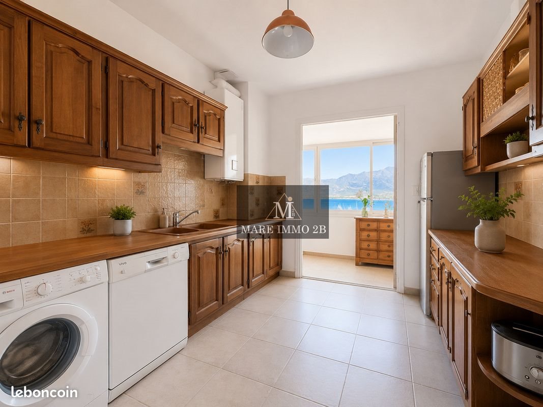 Appartement à vendre, 100m², Calvi