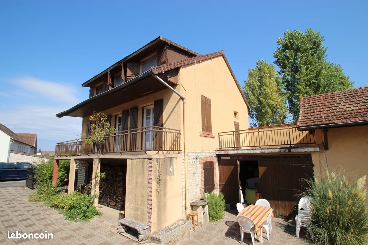 Maison à vendre, 177m², Châtenoy-le-Royal