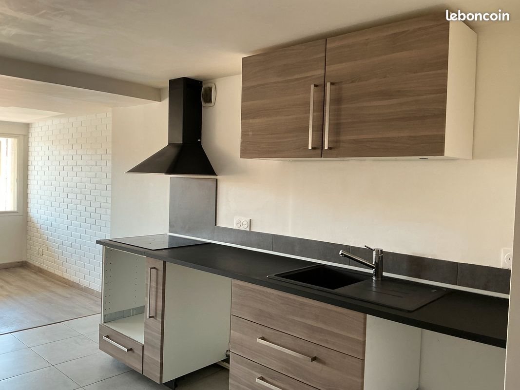 Appartement à louer, 77m², Toulon