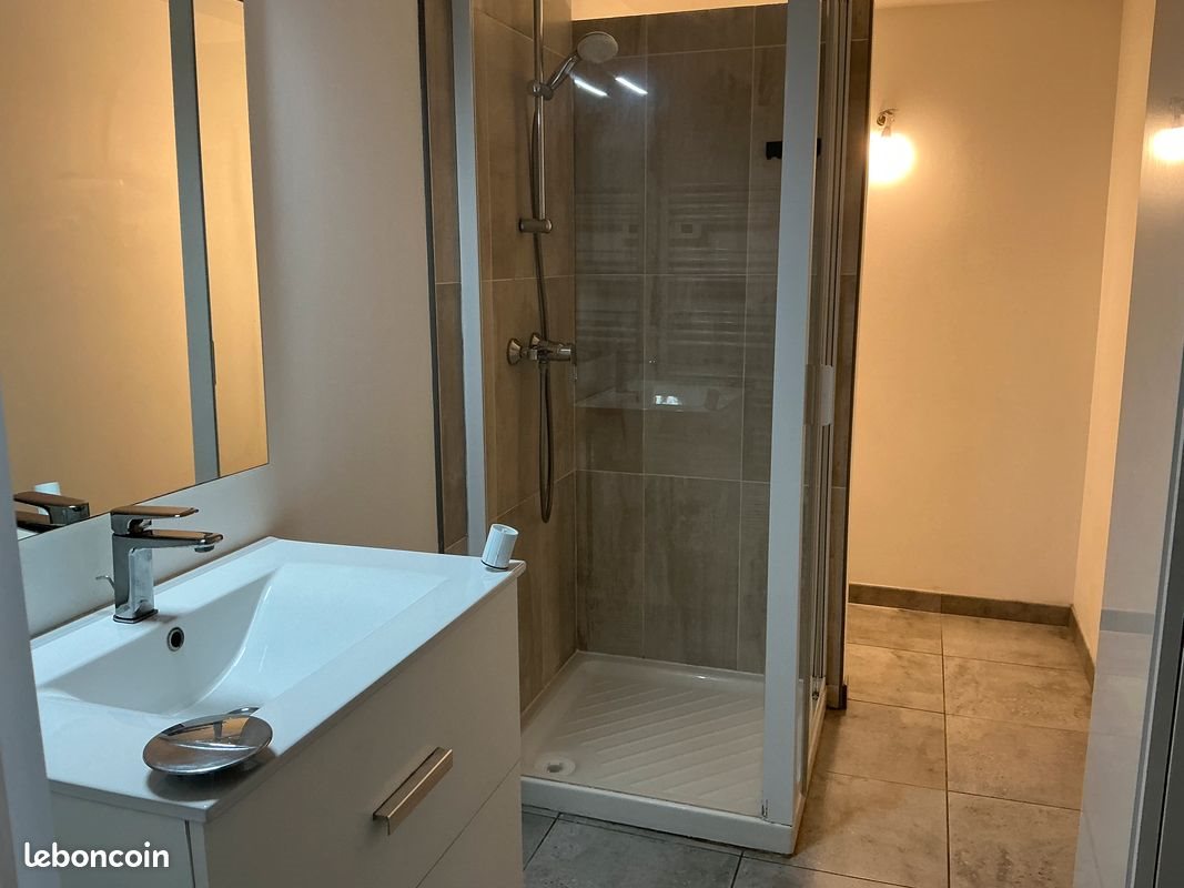 Appartement à louer, 77m², Toulon