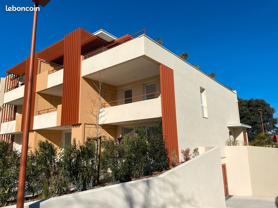 Appartement à louer, 46m², Nîmes