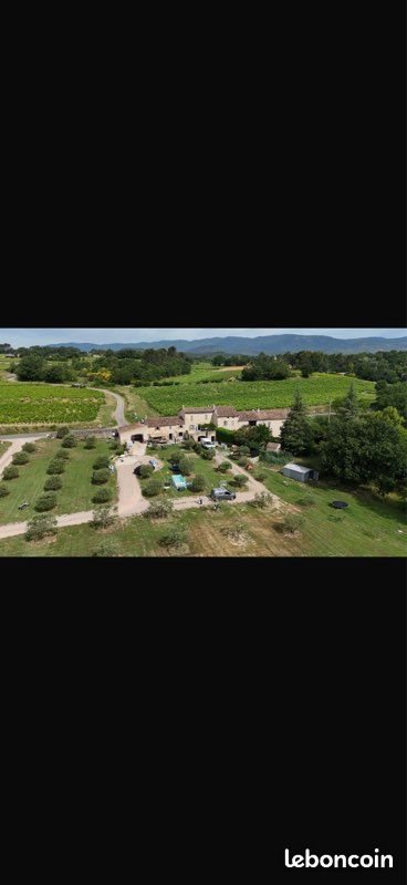 Maison à louer, 95m², Grambois