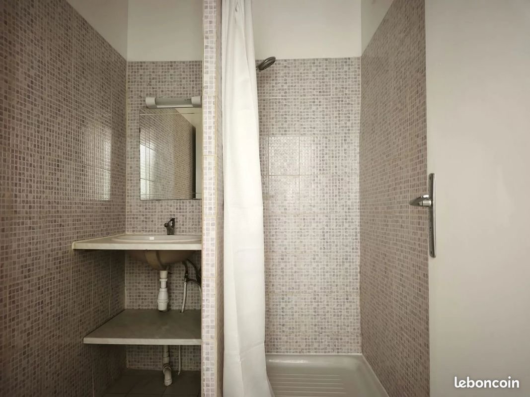 Appartement à louer, 50m², Marseille 8ème