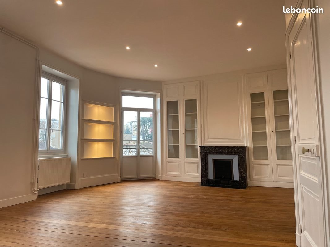 Appartement à louer, 100m², Villefranche-sur-Saône